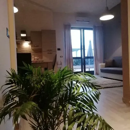Floris Home Tra Mare E Montagna Zafferana Etnea Exterior foto
