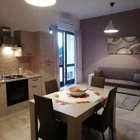 Floris Home Tra Mare E Montagna Zafferana Etnea Exterior foto