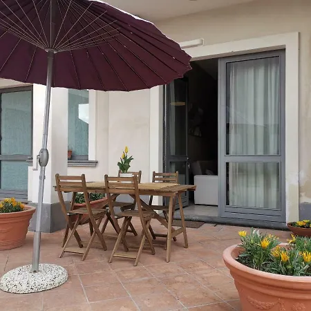 Floris Home Tra Mare E Montagna Zafferana Etnea Exterior foto