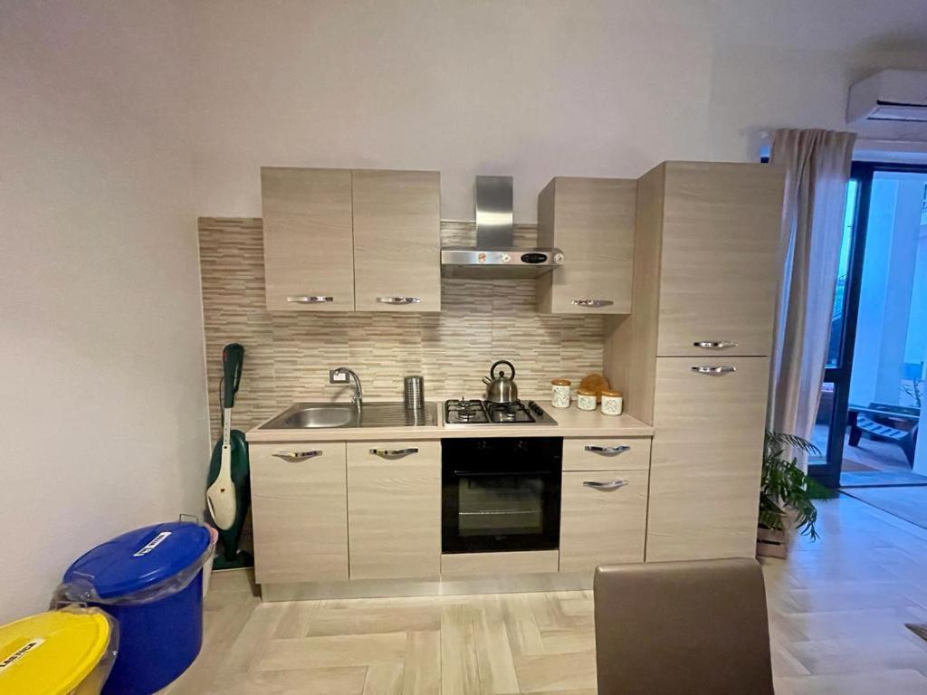 Floris Tra Mare E Montagna Apartamento